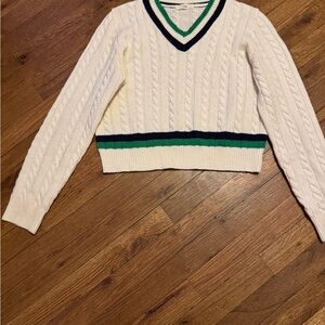 Elegant V-Neck Cable Knit Sweater - Cream and Green